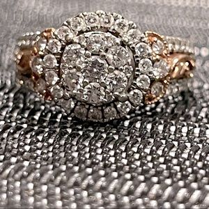 1 ctw 10k multi Dmd leaf eng ring w/ original receipt includes lifetime repair